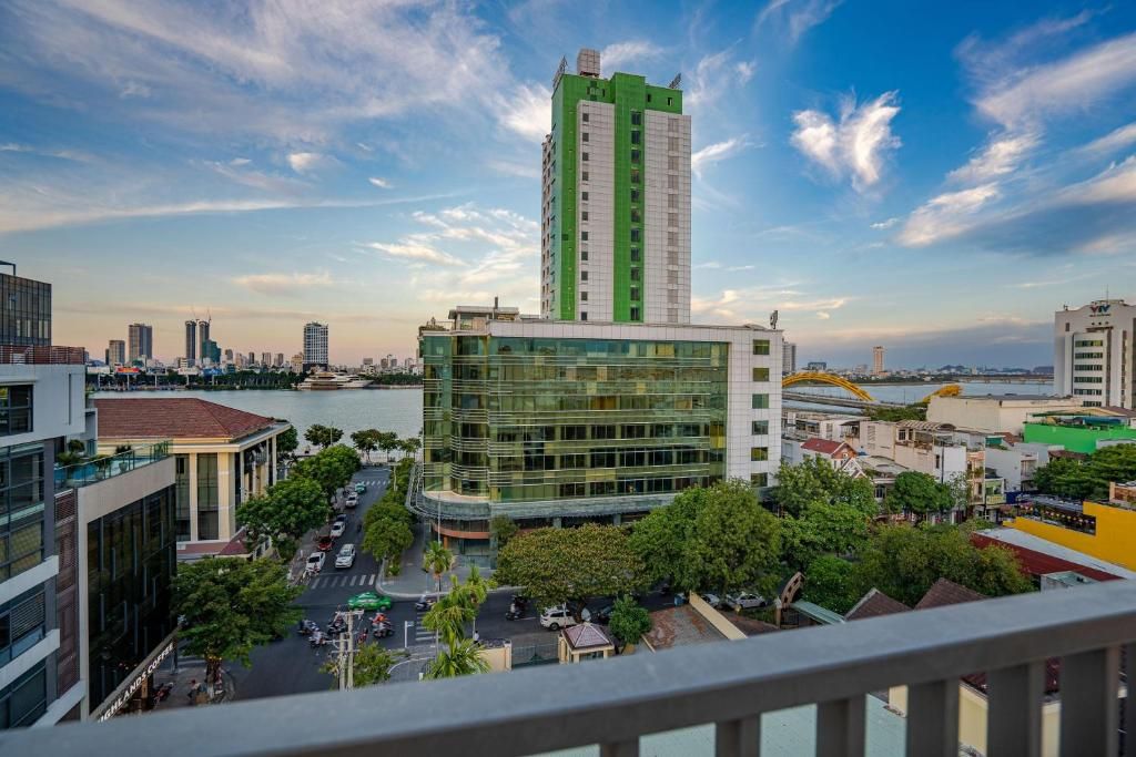 Review Dragon View Riverfront Hotel: khách sạn gần sông Hàn đáng cân nhắc tại Đà Nẵng