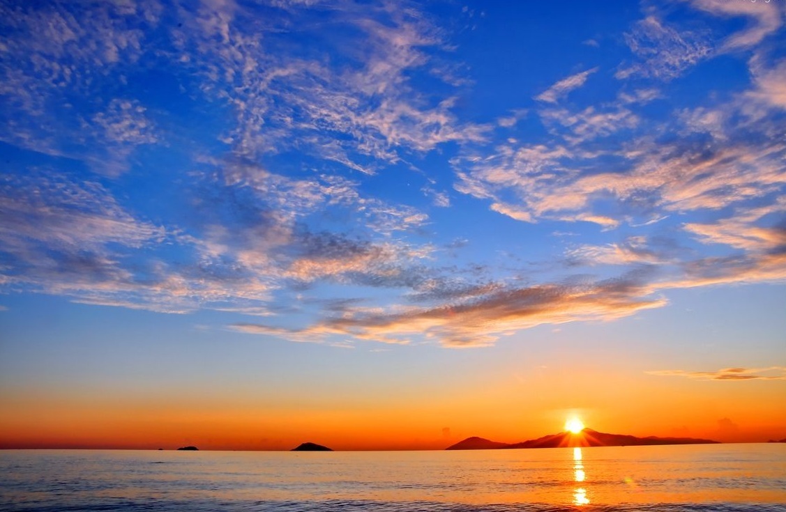 Bãi biển Mỹ Khê: Viên ngọc của thành phố Đà Nẵng