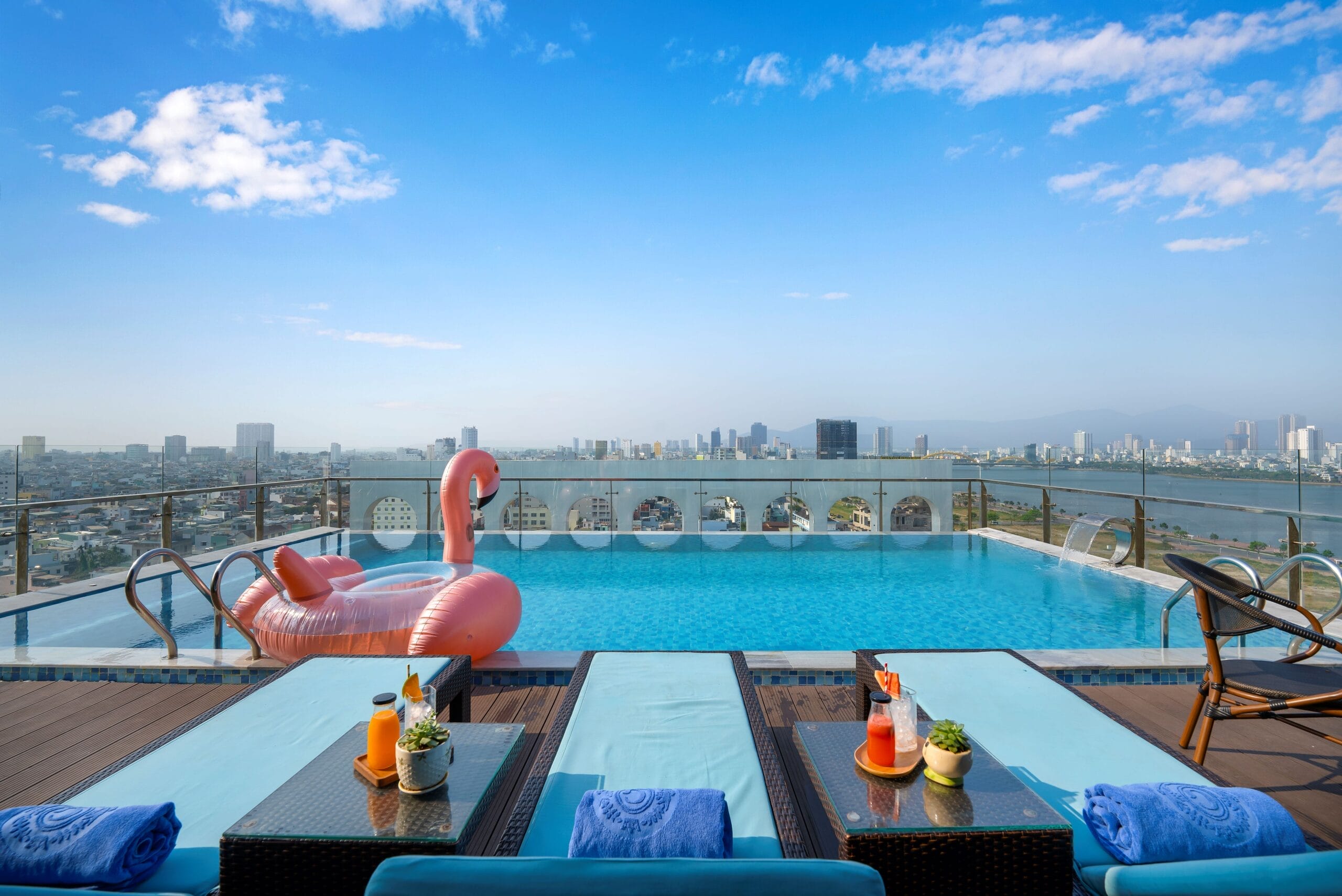 Khách sạn gần bệnh viện mắt Đà Nẵng: Toplist lưu trú lý tưởng cho chuyến đi thuận tiện