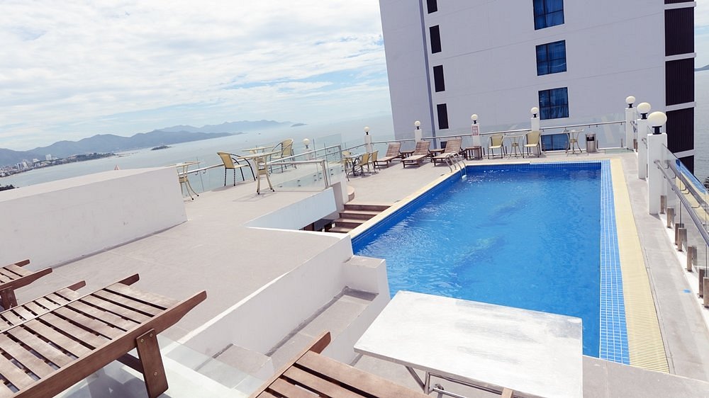 Khách sạn gần cầu Tiên Sơn Đà Nẵng: Mở ra hành trình nghỉ dưỡng đẳng cấp