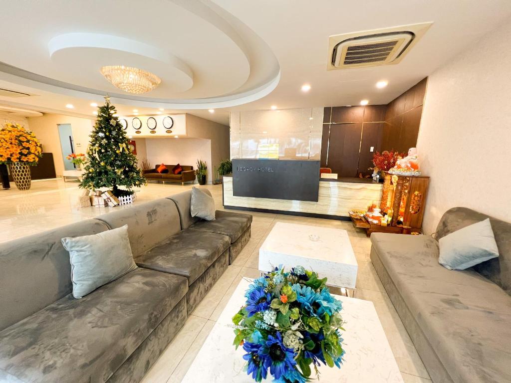 Khách sạn gần cầu Tình Yêu Đà Nẵng: Chọn lựa lý tưởng cho chuyến du lịch hoàn hảo