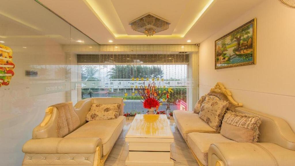 Khách sạn gần Coop Mart Đà Nẵng: Hành trình nghỉ dưỡng hoàn hảo cùng Sunflower Hotel