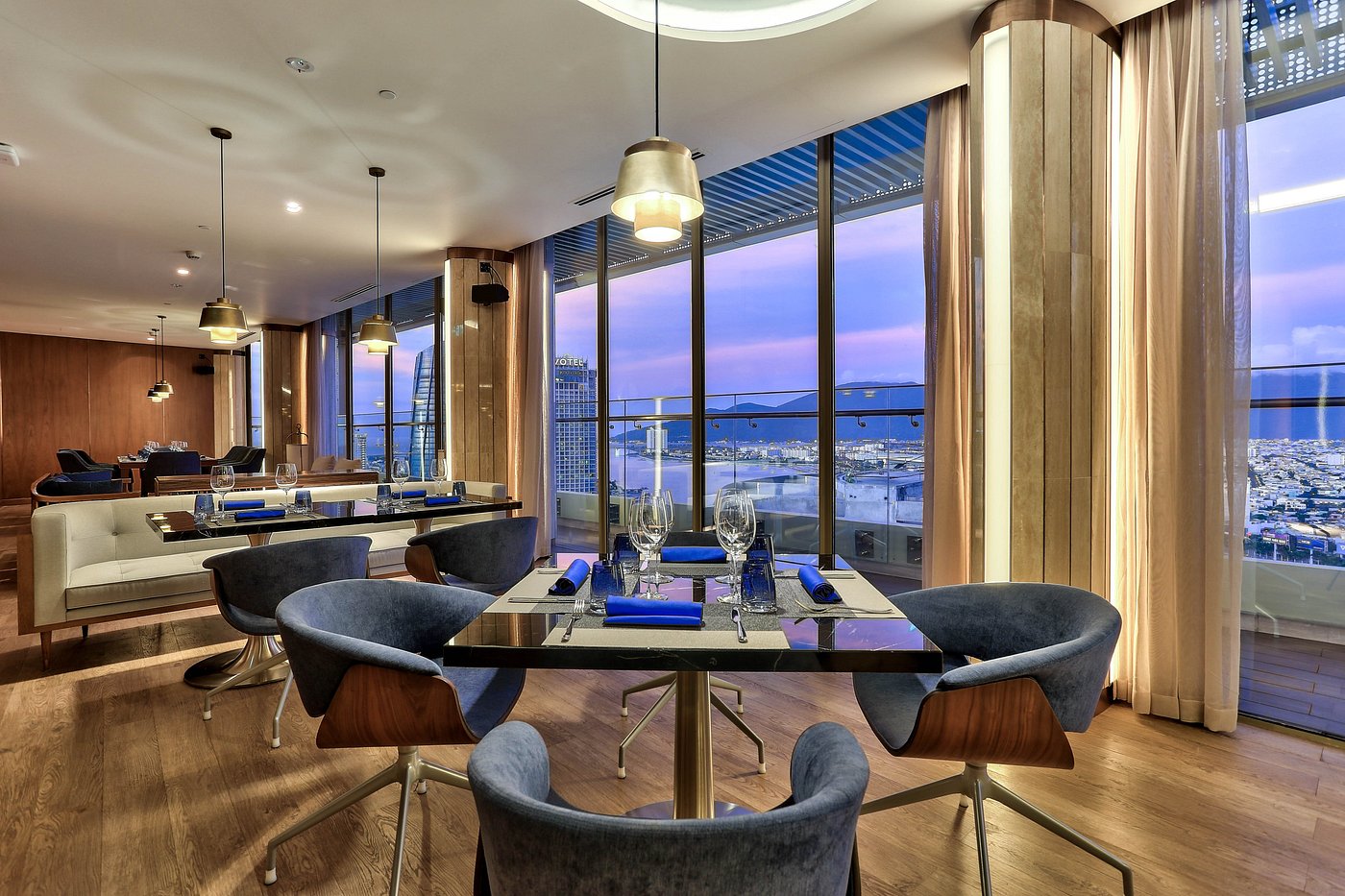 Khách Sạn View Pháo Hoa Đà Nẵng: Trải Nghiệm Nghỉ Dưỡng Đỉnh Cao