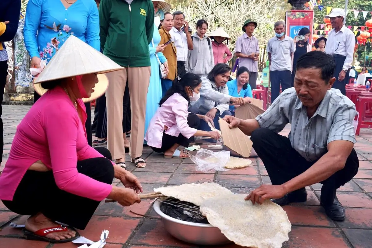 Làng nghề bánh tráng Túy Loan: Nét Đẹp Văn Hóa Truyền Thống Lâu Đời