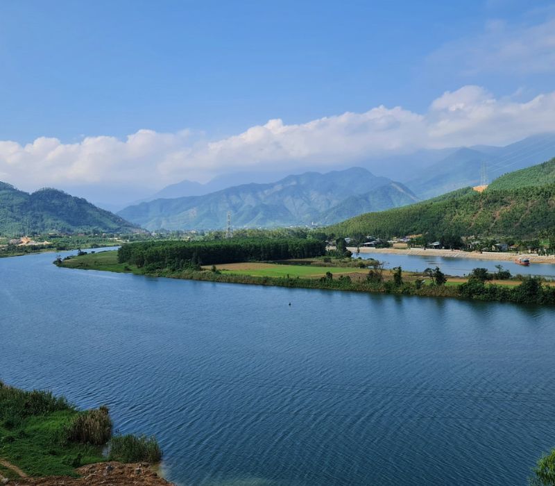 Sông Cu Đê: Khám Phá Thiên Nhiên Hoang Sơ Bên Dòng Sông Cu Đê