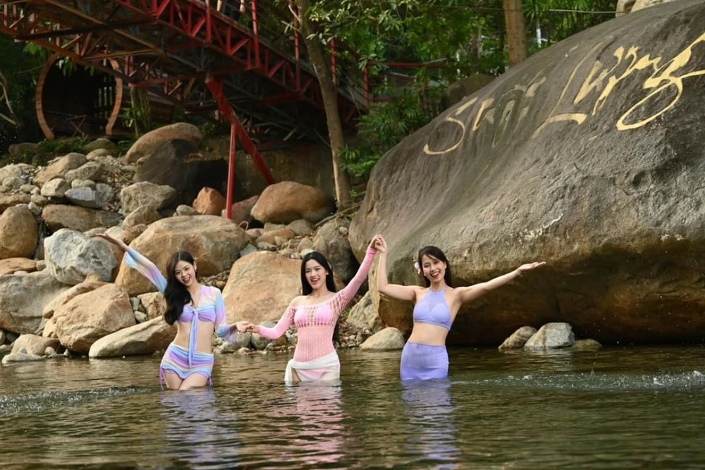 Suối Lương: Điểm Đến Vàng Cho Những Ai Yêu Thiên Nhiên Và Muốn Trọn Vẹn Trải Nghiệm Đà Nẵng