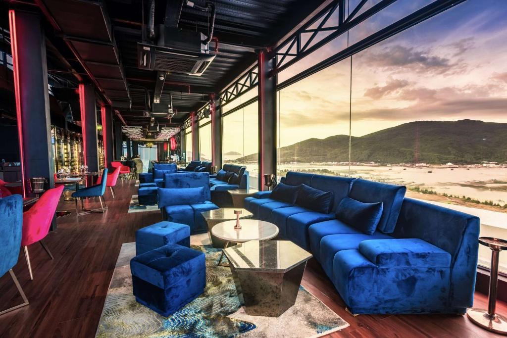 Top 18 Khách Sạn Gần Novotel Đà Nẵng: Lựa Chọn Hoàn Hảo Cho Mỗi Hành Trình Khám Phá Đà Thành