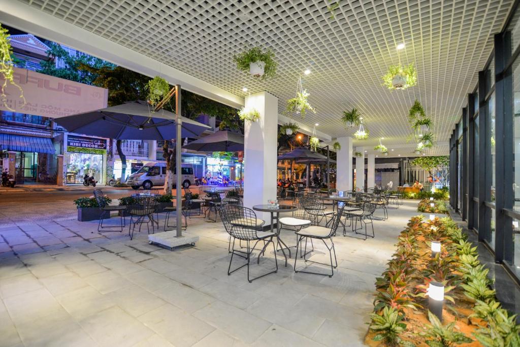 Top 19 Khách sạn gần cầu Thuận Phước Đà Nẵng: Trải nghiệm lưu trú đỉnh cao giữa lòng thành phố biển