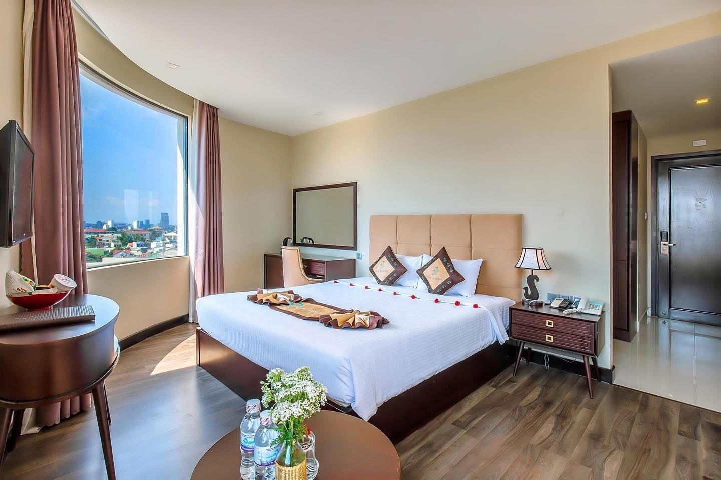 Top 20 Khách sạn gần biển view nhìn ra biển Đà Nẵng: Khám phá hành trình nghỉ dưỡng đẳng cấp