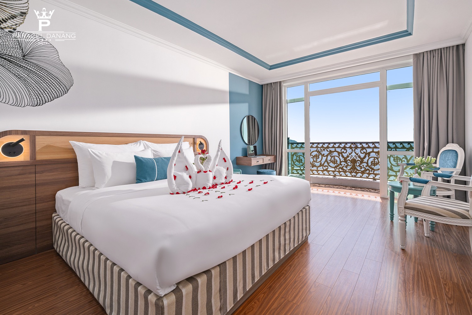 Top 20 Khách sạn gần biển view nhìn ra biển Đà Nẵng: Khám phá hành trình nghỉ dưỡng đẳng cấp