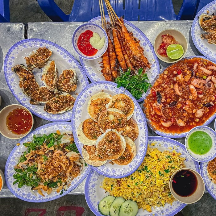 10 QUÁN NHẬU GẦN BIỂN TẠI ĐÀ NẴNG