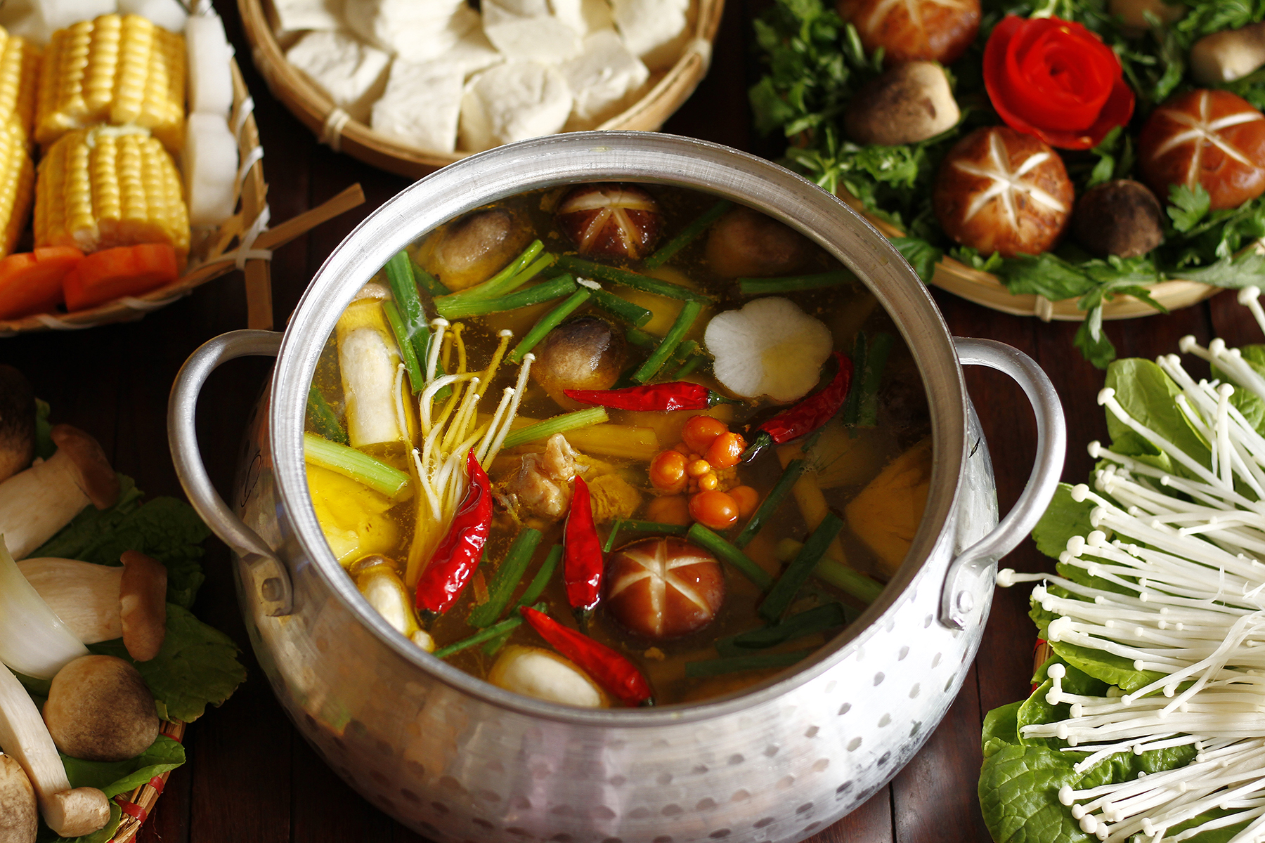 5 Quán Lẩu Gà Ngon Đà Nẵng Được Thực Khách Yêu Thích Nhất Hiện Nay