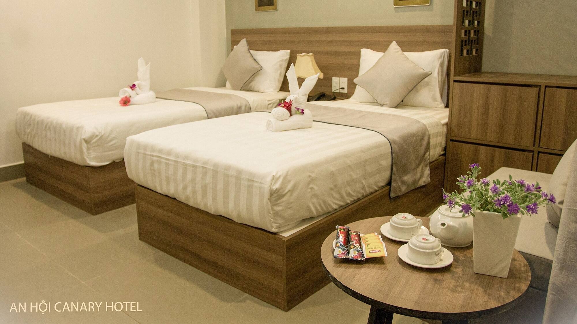 Review An Hoi Canary Hotel: Khách sạn gần biển Mỹ Khê với phòng gia đình rộng tại Đà Nẵng