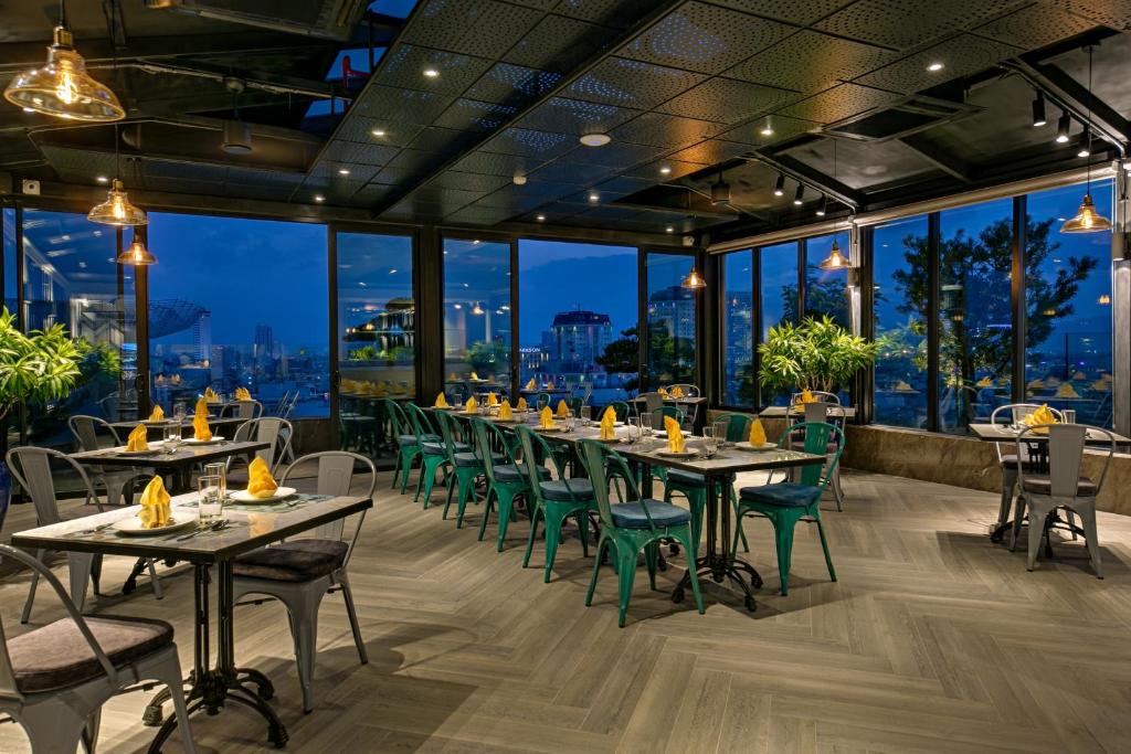 Review Avora Boutique Hotel Da Nang: Khách Sạn 3 Sao Trung Tâm Hải Châu