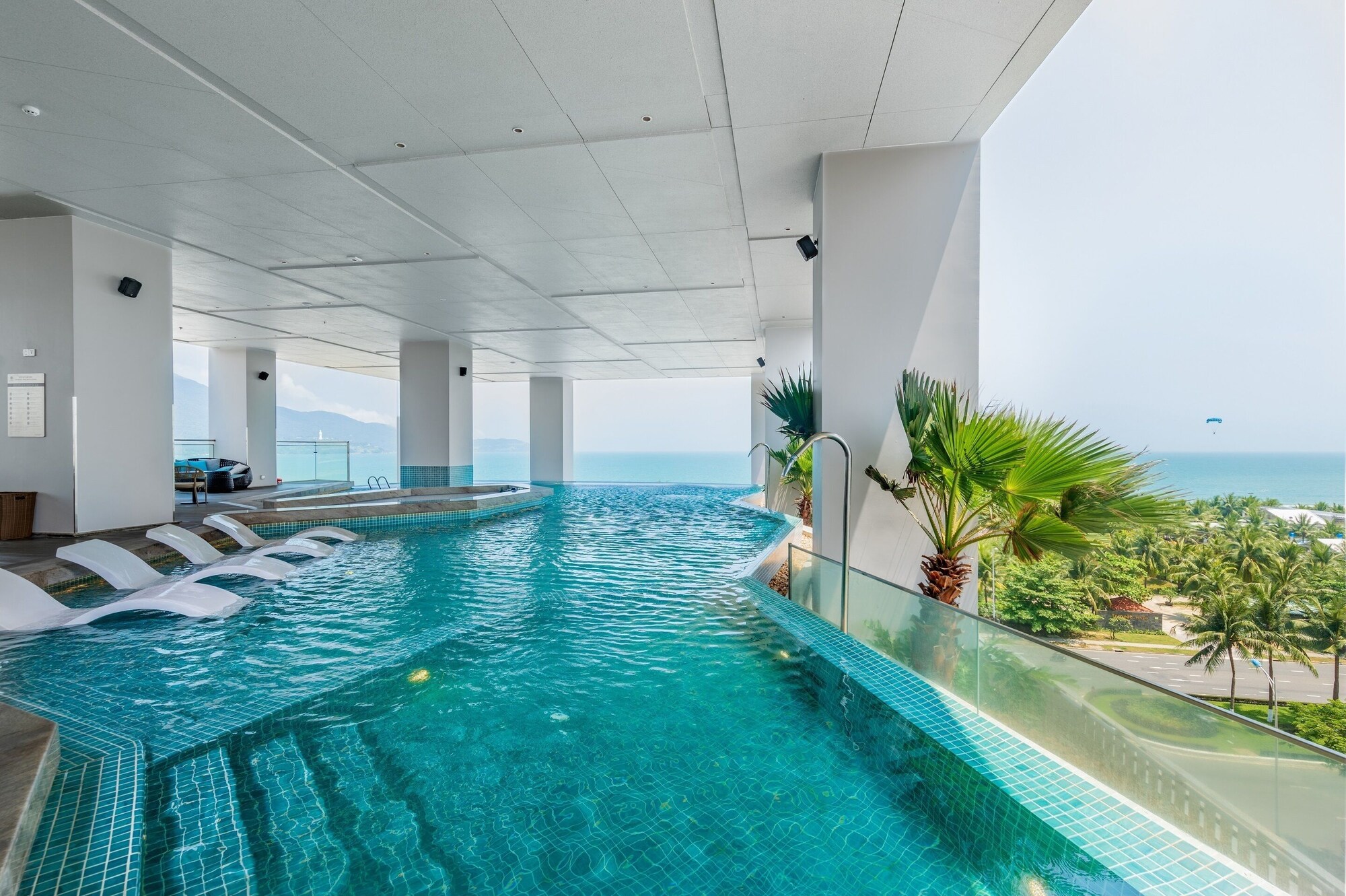 Review Awaken Danang Hotel: khách sạn ven biển Võ Nguyên Giáp với nhiều hạng phòng hướng biển