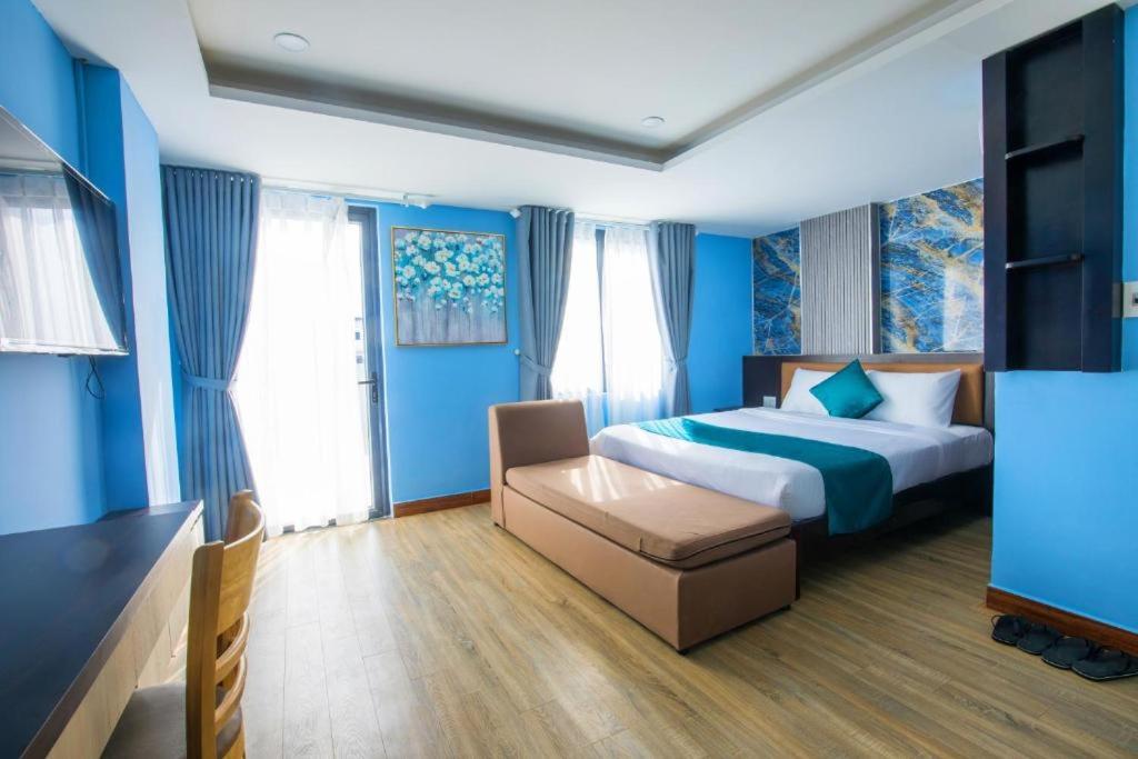 Review Blue Ocean Beachside Hotel Danang: khách sạn 2 sao gần biển Mỹ Khê, giá hợp lý