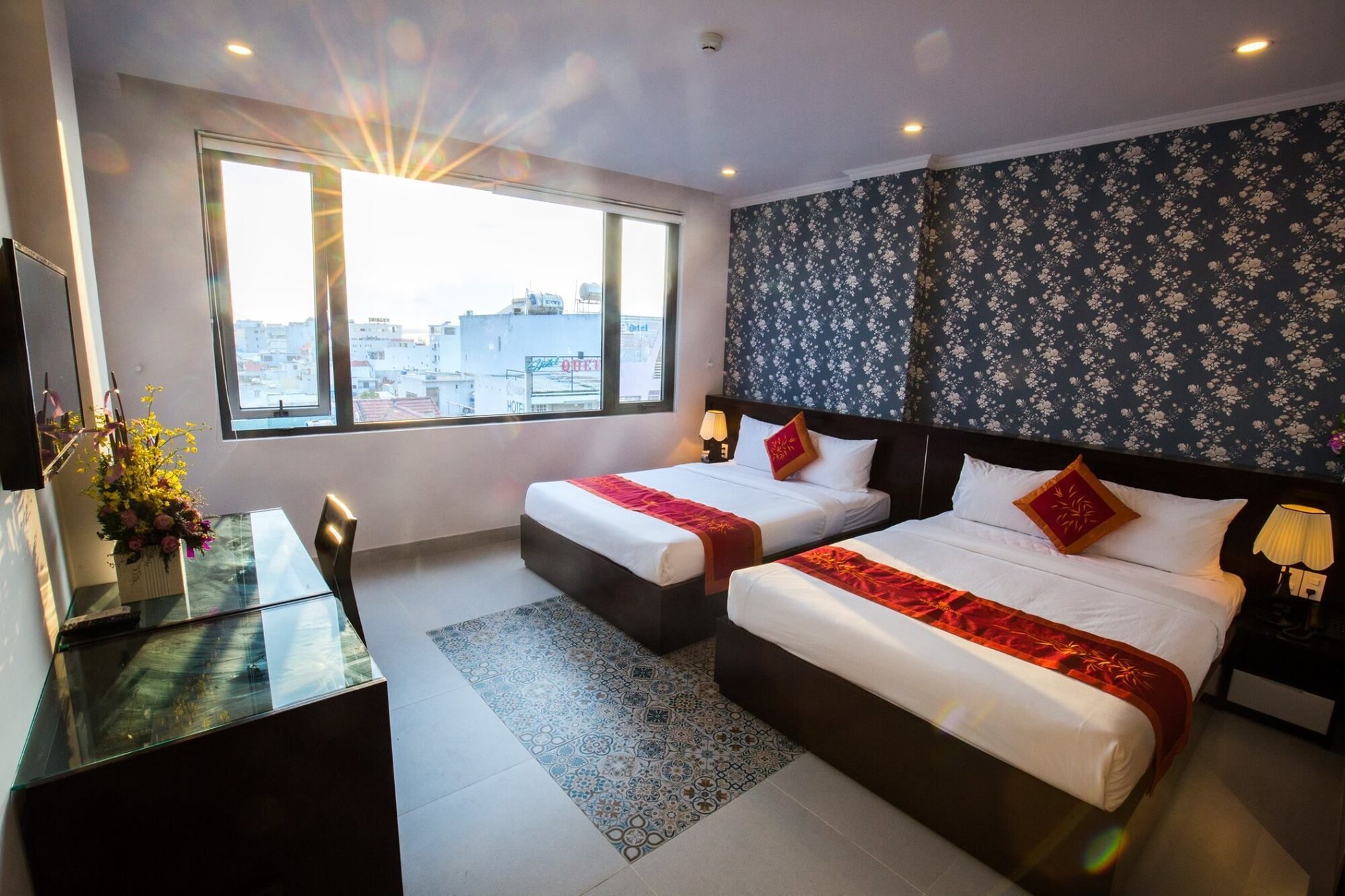 Review Blue Summer Hotel: Trải nghiệm lưu trú 2 sao tại Đà Nẵng