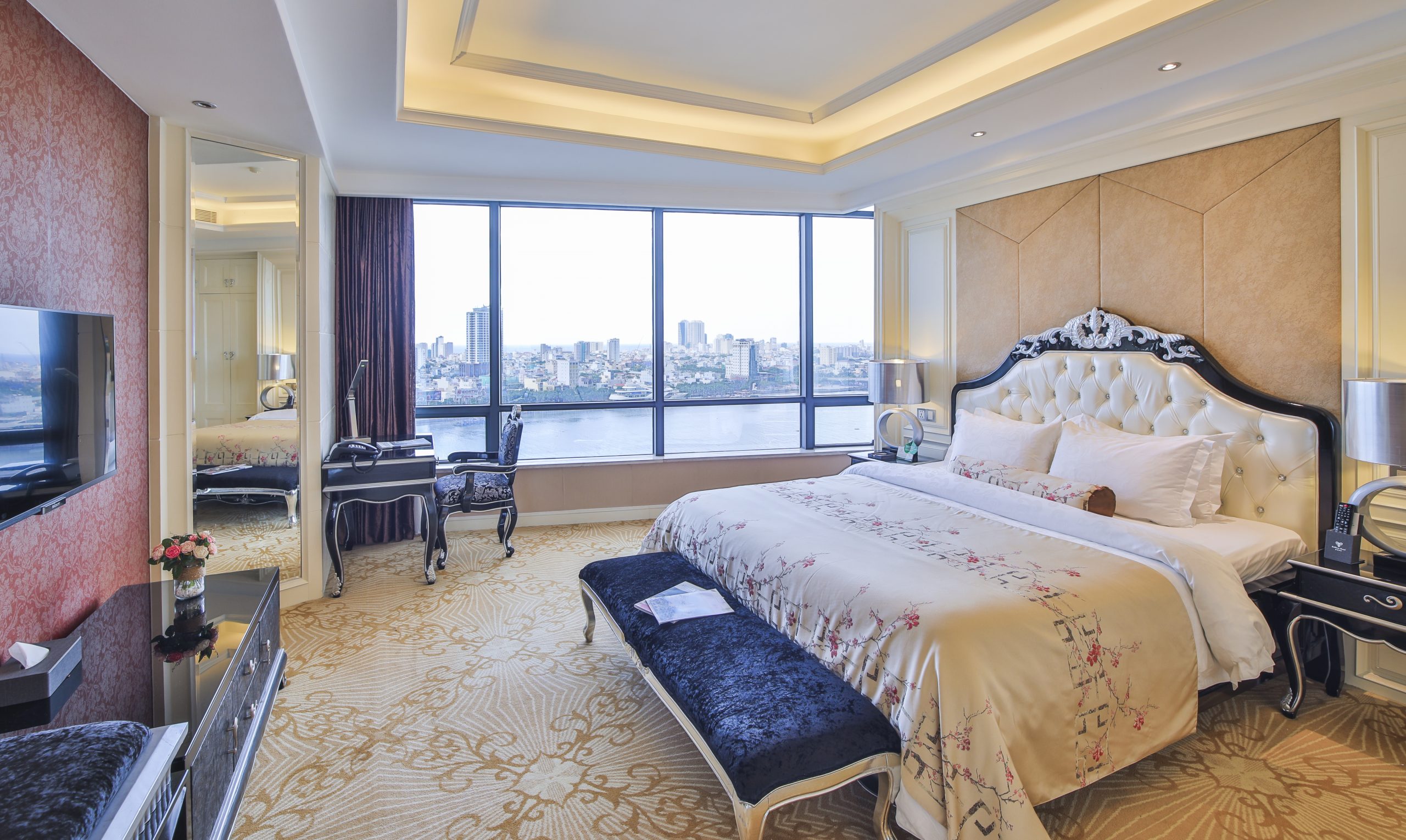 Review Brilliant Hotel Đà Nẵng: View Sông Hàn, Vị Trí Trung Tâm Và Các Hạng Phòng Nên Cân Nhắc