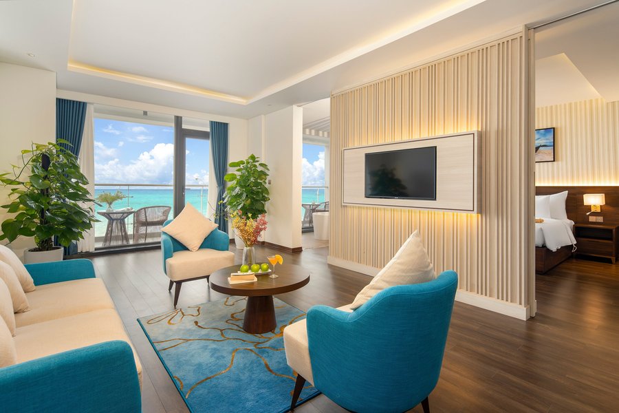 Review Canvas Danang Beach Hotel: khách sạn gần biển Mỹ Khê, nhiều tiện nghi nghỉ dưỡng tại Đà Nẵng