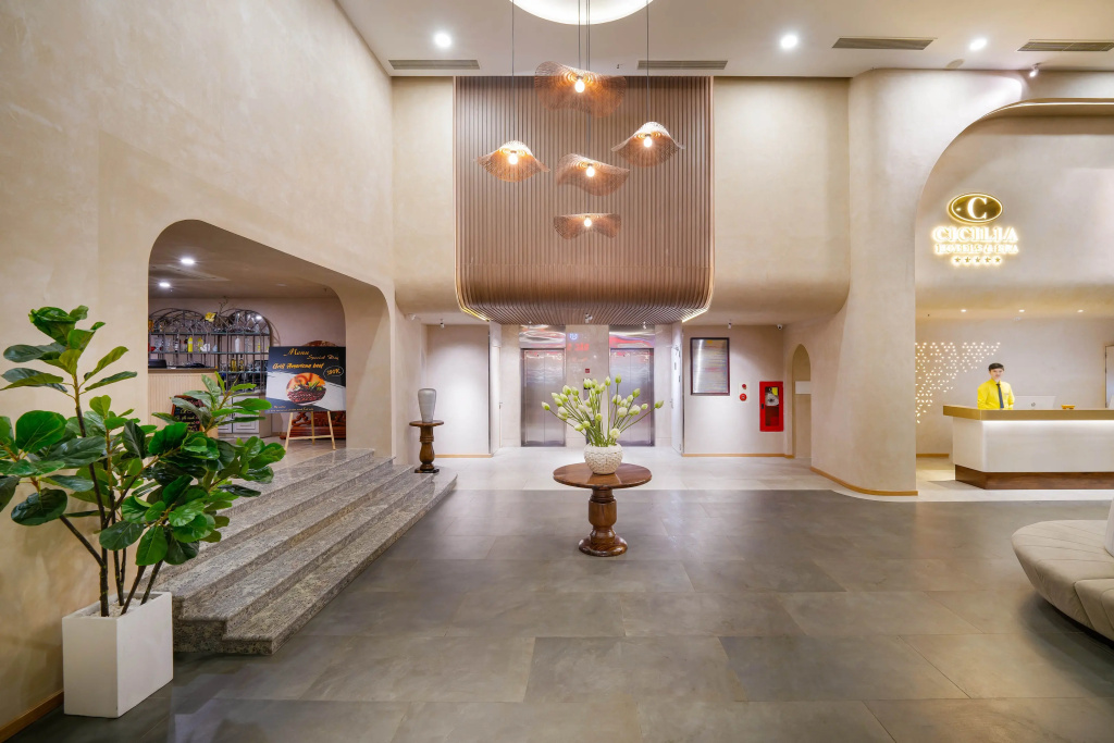Review Cicilia Danang Hotels & Spa Powered by ASTON: Khách sạn 4 sao gần biển Mỹ Khê