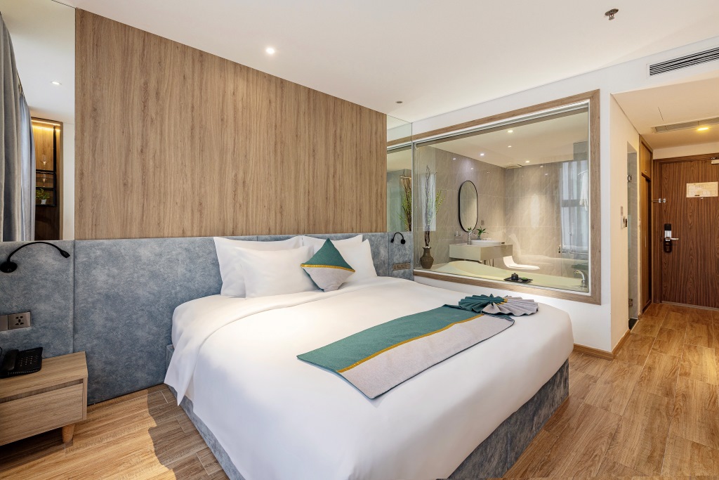 Review Cicilia Danang Hotels & Spa Powered by ASTON: Khách sạn 4 sao gần biển Mỹ Khê