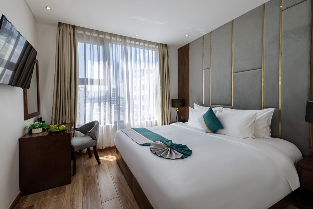Review Cicilia Danang Hotels & Spa Powered by ASTON: Khách sạn 4 sao gần biển Mỹ Khê