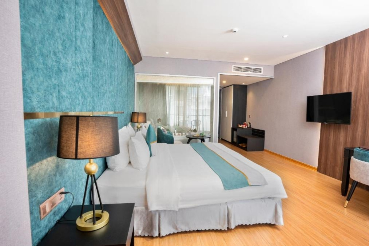 Review Cicilia Danang Hotels & Spa Powered by ASTON: Khách sạn 4 sao gần biển Mỹ Khê