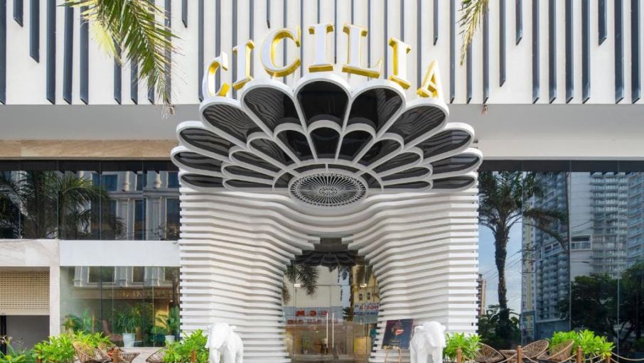 Review Cicilia Danang Hotels & Spa Powered by ASTON: Khách sạn 4 sao gần biển Mỹ Khê