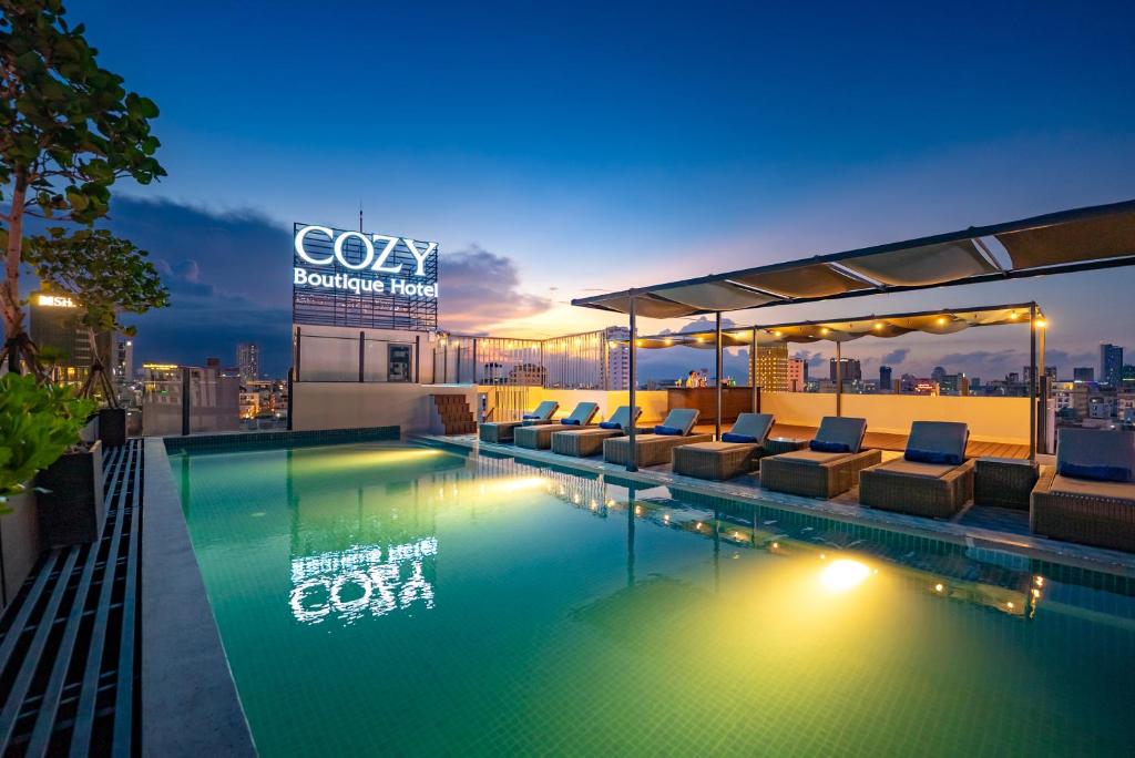 Review Cozy Danang Boutique Hotel: khách sạn 3 sao trung tâm Hải Châu, gần nhiều điểm tham quan