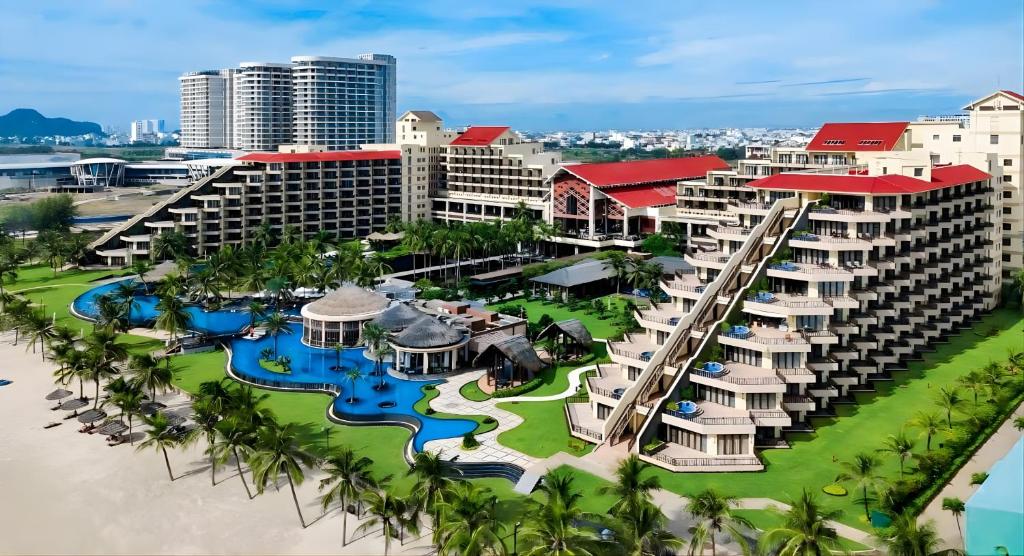Review Crowne Plaza Danang, an IHG Hotel: 535 phòng nghỉ, tiện nghi và giá phòng tham khảo