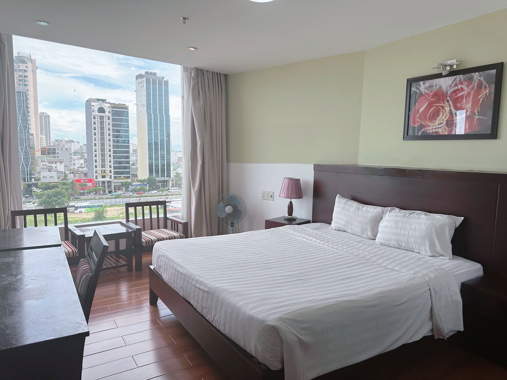 Review Dragon Sea Hotel Đà Nẵng: vị trí, tiện nghi, hạng phòng và giá tham khảo