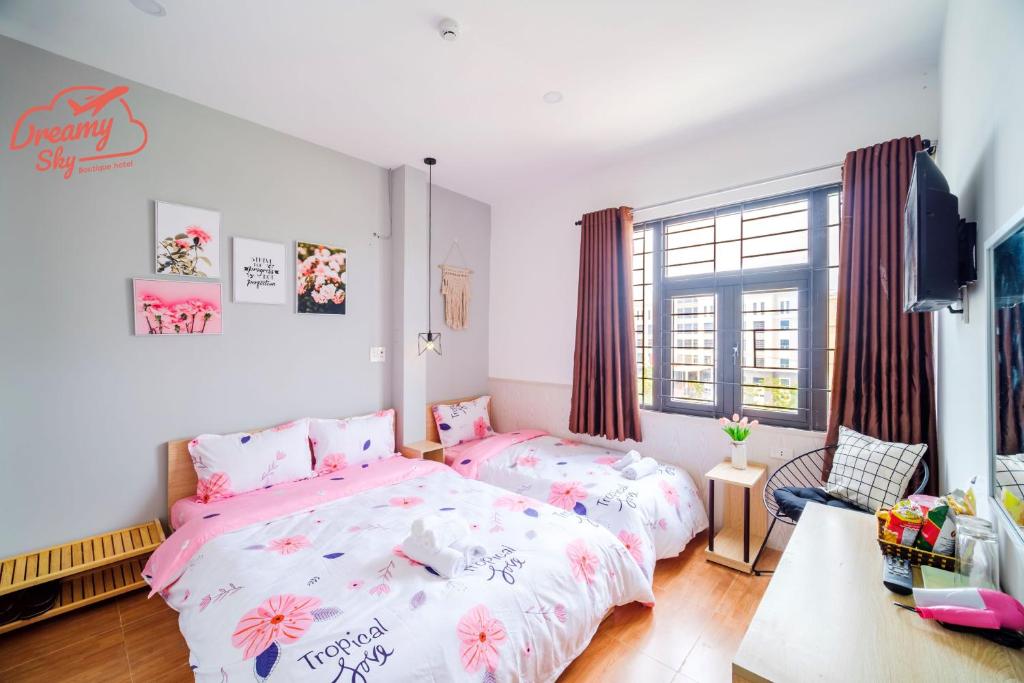 Review Dreamy Sky Boutique Hotel: không gian xanh gần biển Mỹ Khê Đà Nẵng