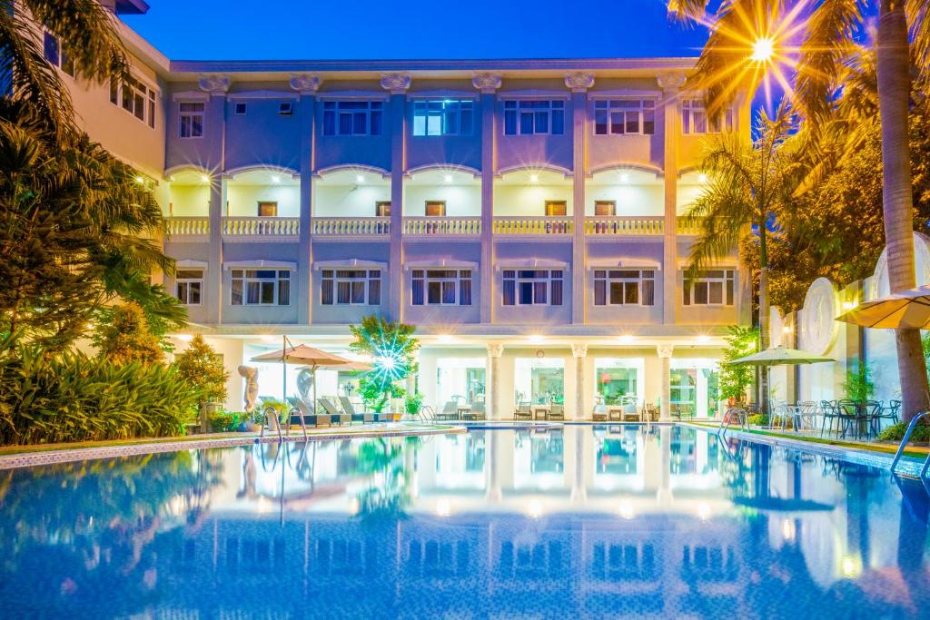 Review Eden Plaza Danang: khách sạn 4 sao phong cách châu Âu giữa trung tâm Đà Nẵng
