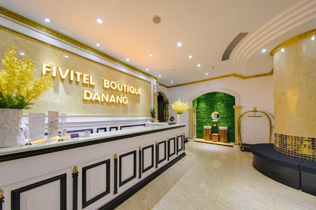 Review Fivitel Boutique Da Nang: Khách sạn 4 sao mang dáng dấp lâu đài châu Âu tại trung tâm Đà Nẵng
