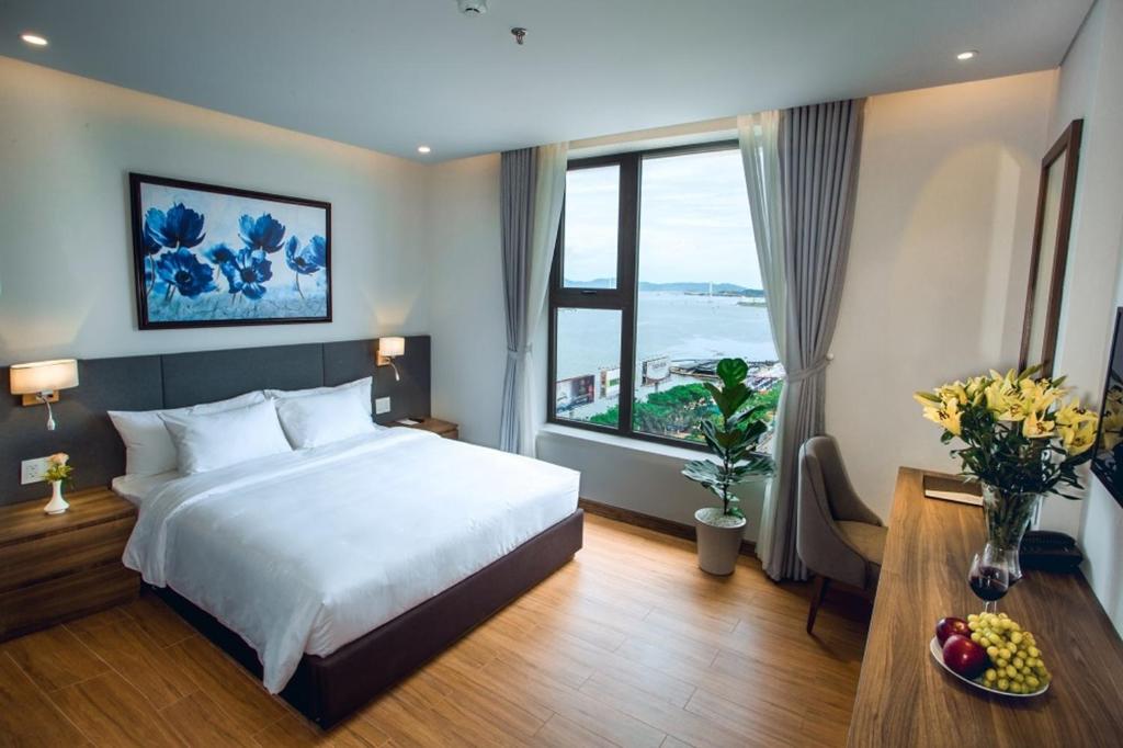 Review Glamour Hotel Da Nang: Khách sạn 3 sao bên sông Hàn có gì nổi bật?