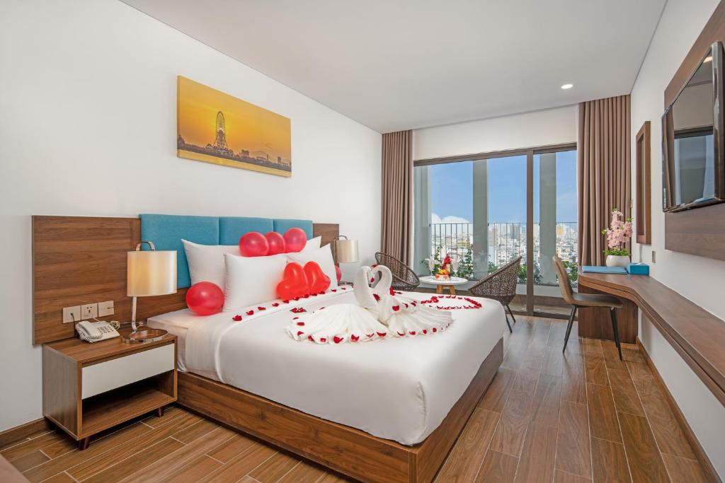 Review Gold Plaza Hotel Da Nang: Khách sạn 4 sao ven sông Hàn có gì nổi bật?