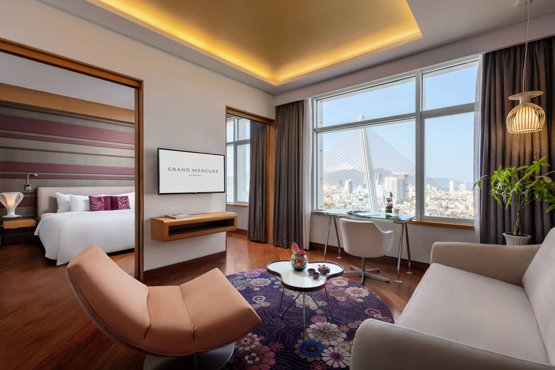 Review Grand Mercure Đà Nẵng: khách sạn 5 sao bên Đảo Xanh có gì nổi bật?