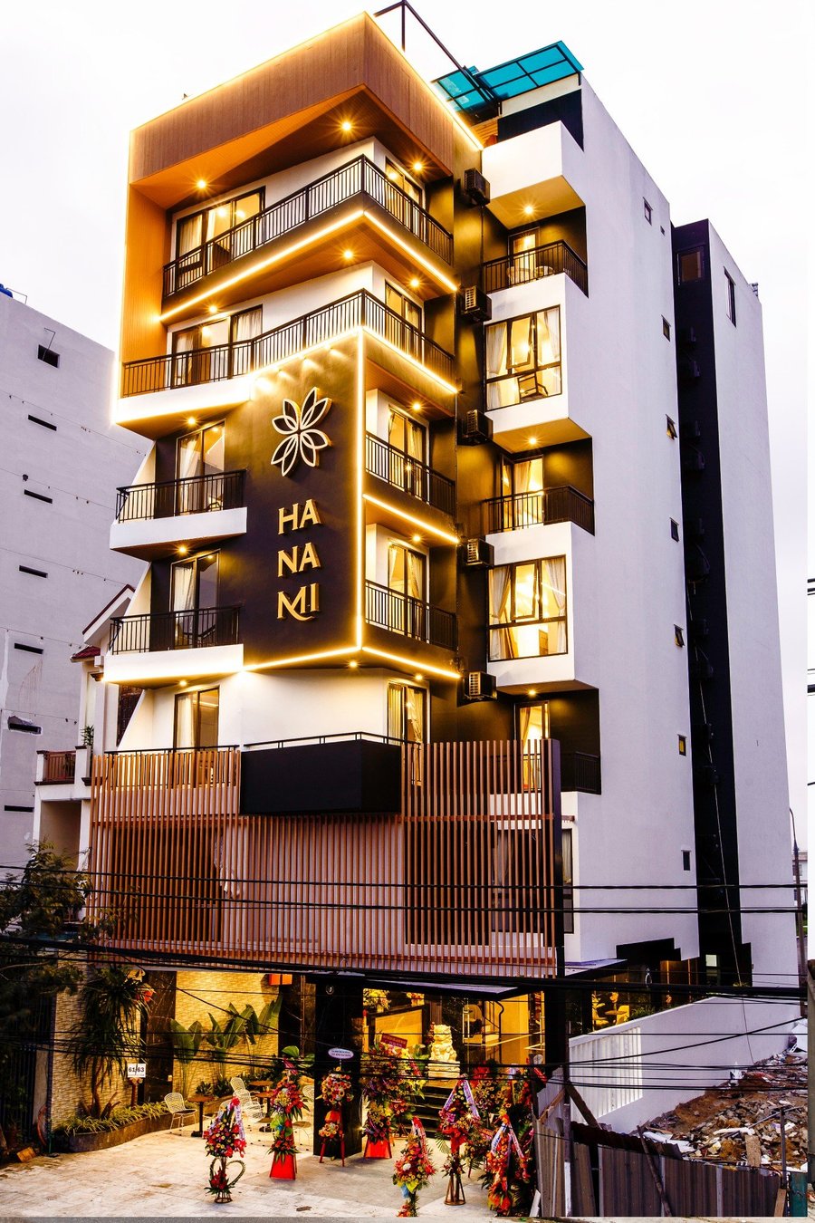 Review Hanami Hotel: Khách sạn 3 sao gần biển Mỹ Khê tại Đà Nẵng
