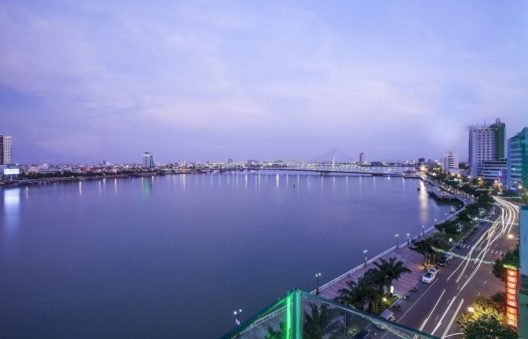 Review Happy Day Riverside Hotel & Spa Danang : Khách sạn 3 sao gần sông Hàn, chợ Hàn và trung tâm Đà Nẵng