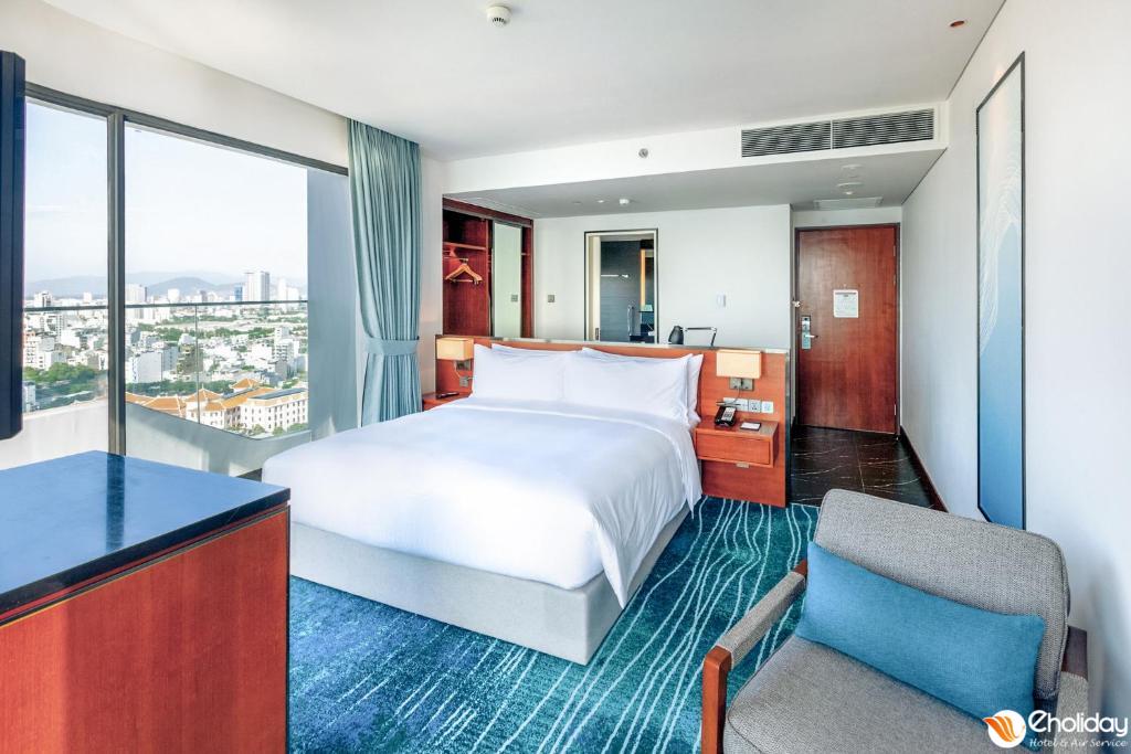 Review Hilton Đà Nẵng: Vị trí, hạng phòng và dịch vụ nổi bật