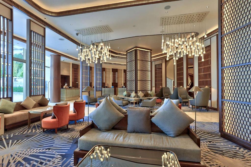 Review Hilton Đà Nẵng: Vị trí, hạng phòng và dịch vụ nổi bật