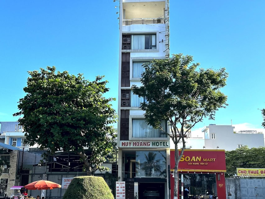 Review Huy Hoang Hotel: vị trí Nguyễn Tất Thành, hạng phòng và trải nghiệm lưu trú