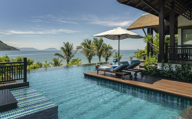 Review InterContinental Hotels DANANG SUN PENINSULA RESORT, an IHG Hotel: 13 hạng phòng, giá và tiện ích nổi bật