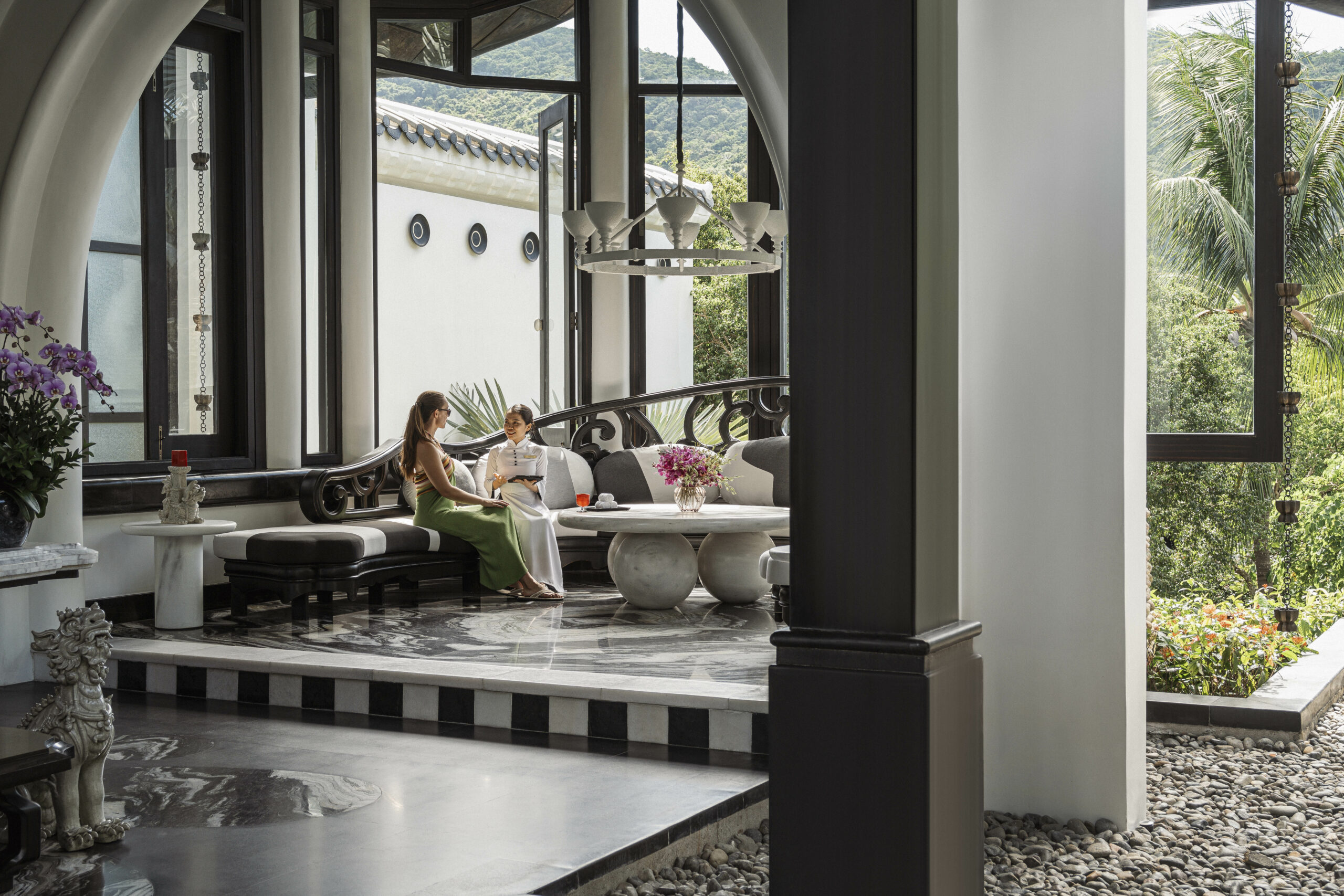 Review InterContinental Hotels DANANG SUN PENINSULA RESORT, an IHG Hotel: 13 hạng phòng, giá và tiện ích nổi bật