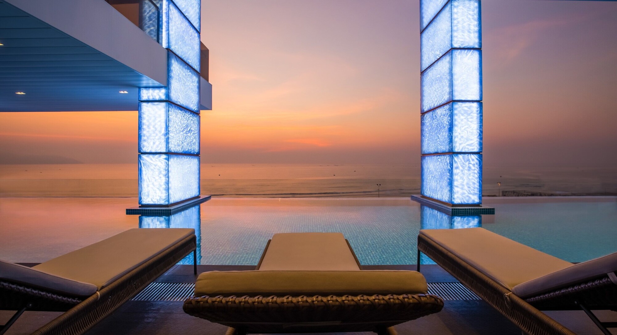 Review Khách sạn & Căn hộ Sel de Mer: Vị trí, hạng phòng, tiện ích và giá tham khảo
