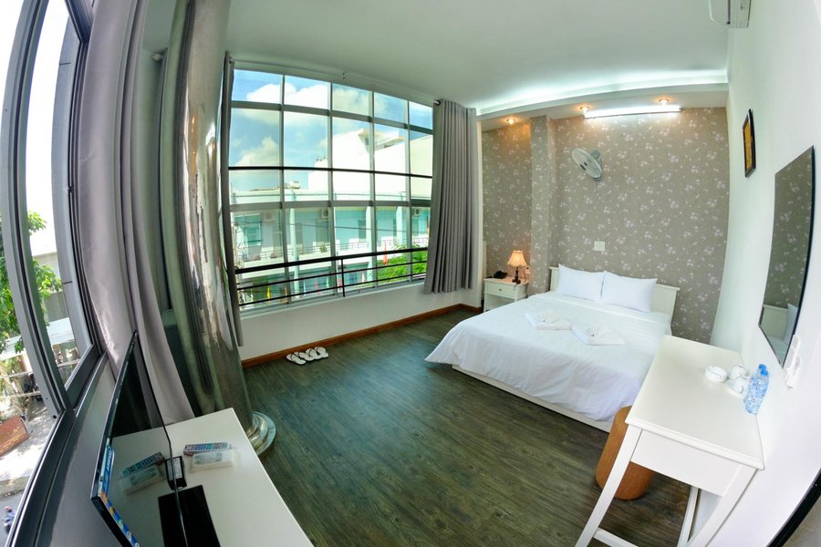 Review Khách sạn Đà Nẵng Center 2026: Vị trí Hải Châu, phòng nghỉ và tiện nghi