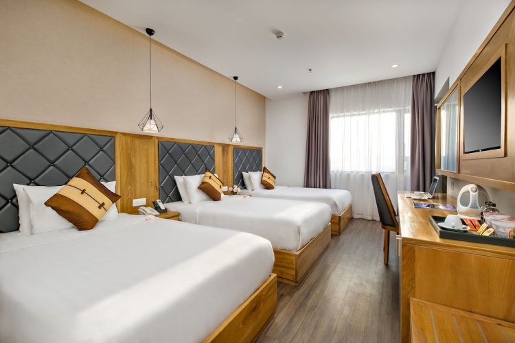 Review Khách sạn Grand Sunrise Boutique Đà Nẵng gần biển Mỹ Khê