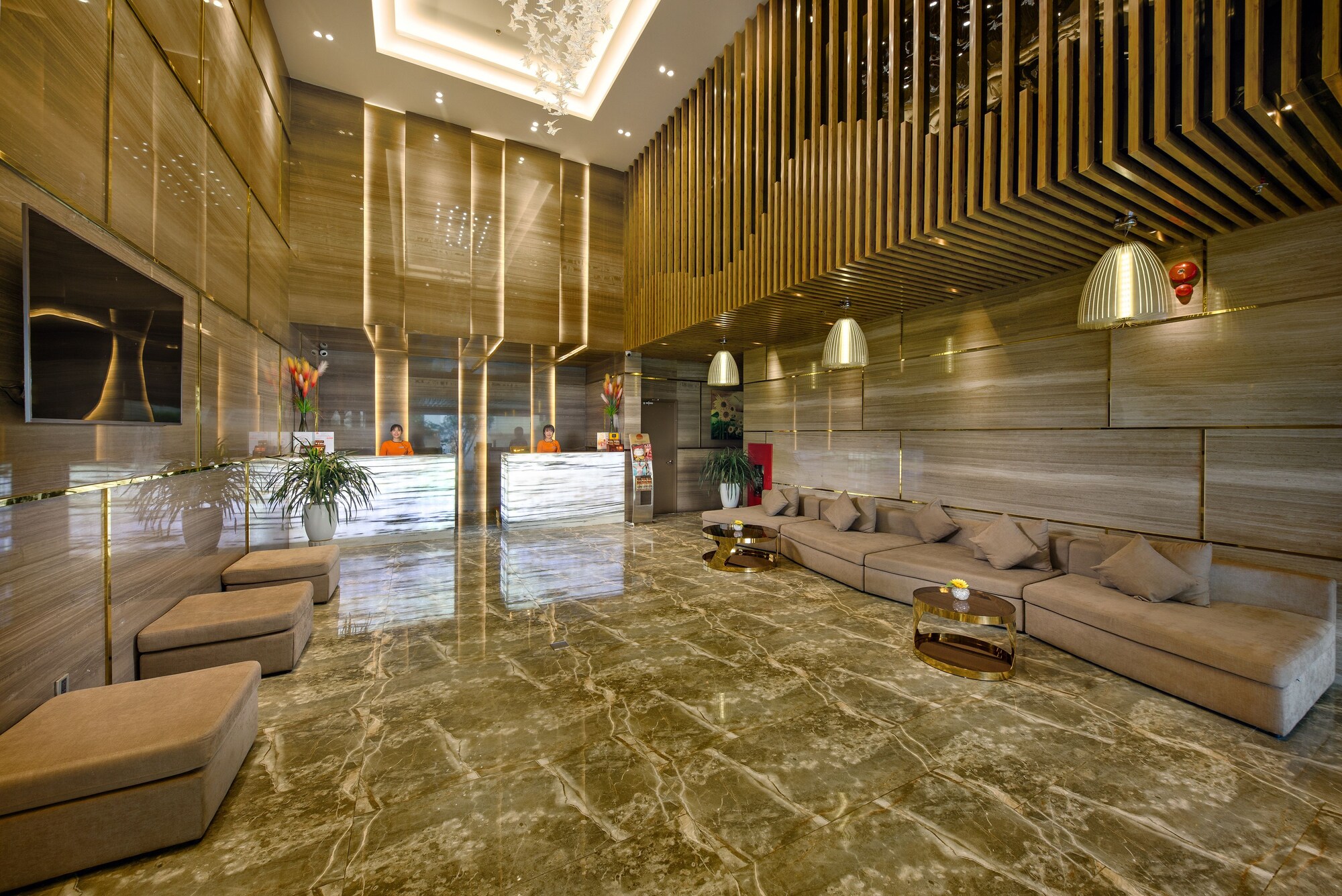 Review Khách sạn Grand Sunrise Boutique Đà Nẵng gần biển Mỹ Khê