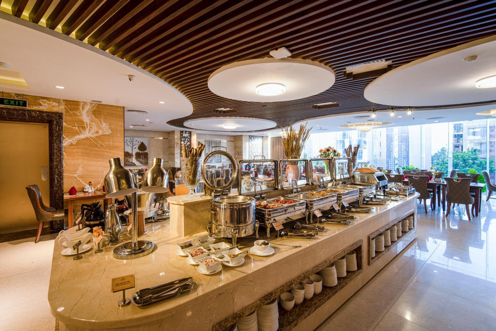 Review Khách sạn Luxtery Đà Nẵng: Trải nghiệm 4 sao gần biển Mỹ Khê có phù hợp để lưu trú?