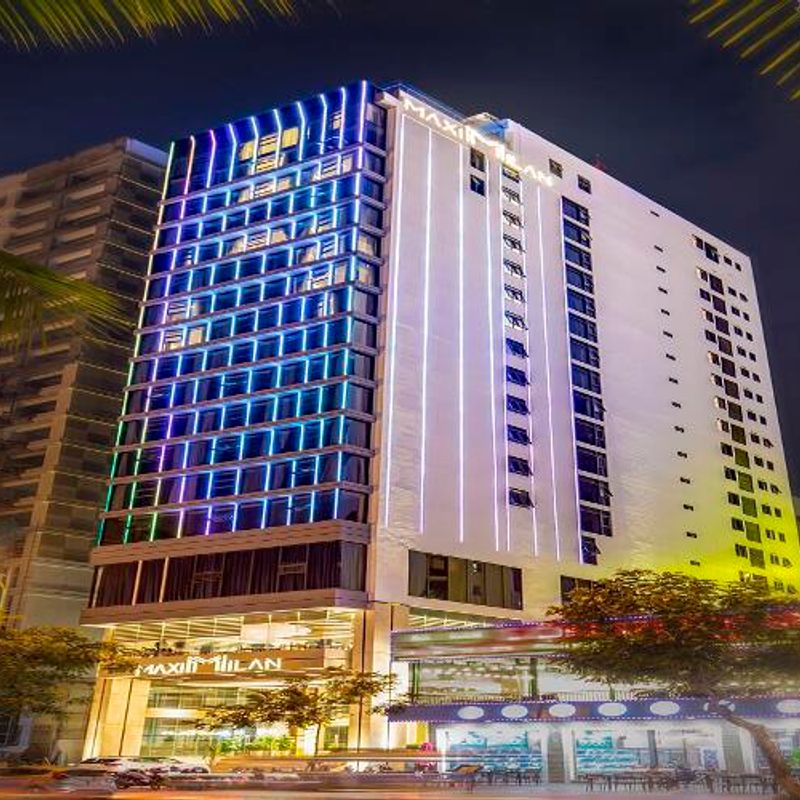 Review Khách sạn Maximilan Đà Nẵng Beach: vị trí, phòng, tiện ích và trải nghiệm lưu trú